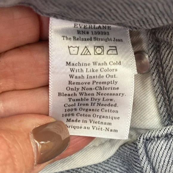NWT Everlane The Relaxed Straight Jean. Size 26. Inseam 27.5” - Picture 5 of 5